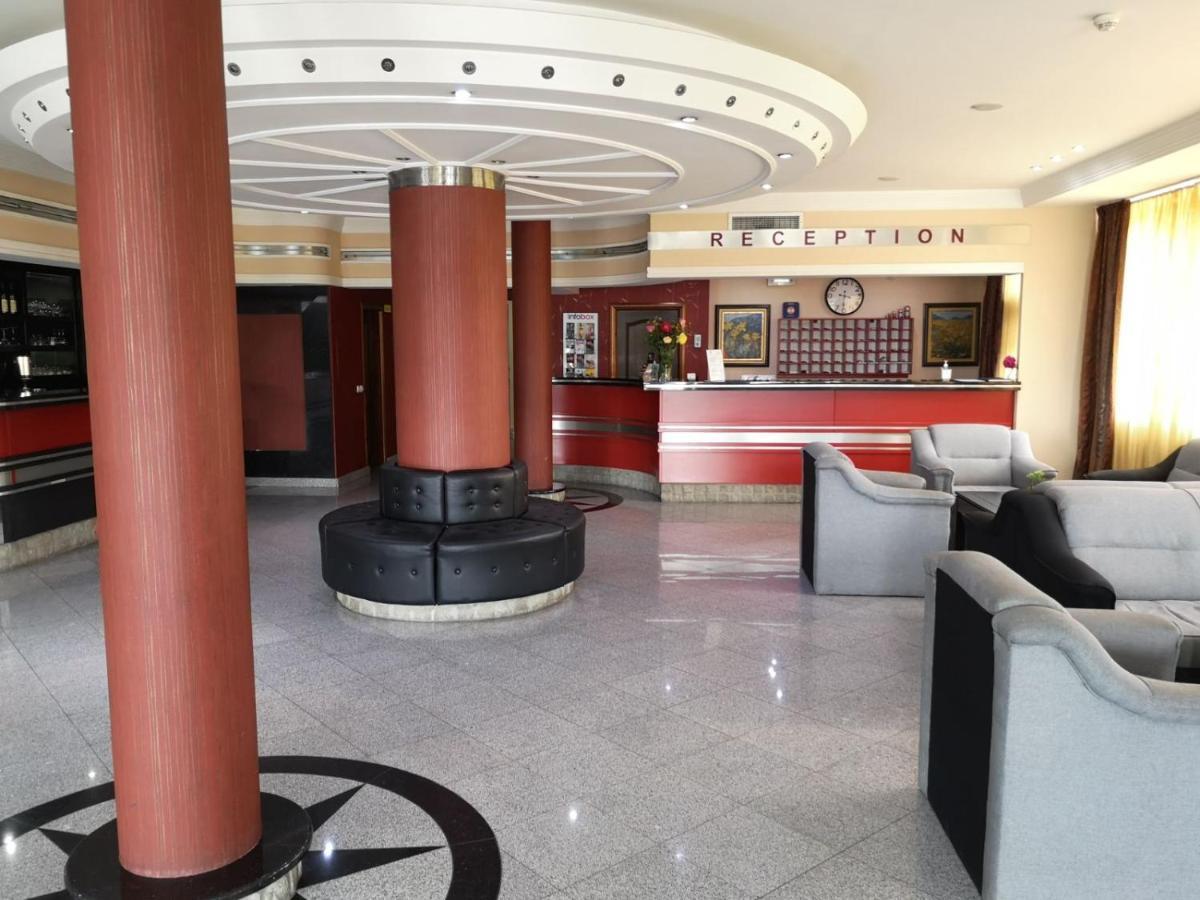 Hotel Elegance Belgrad Exterior foto
