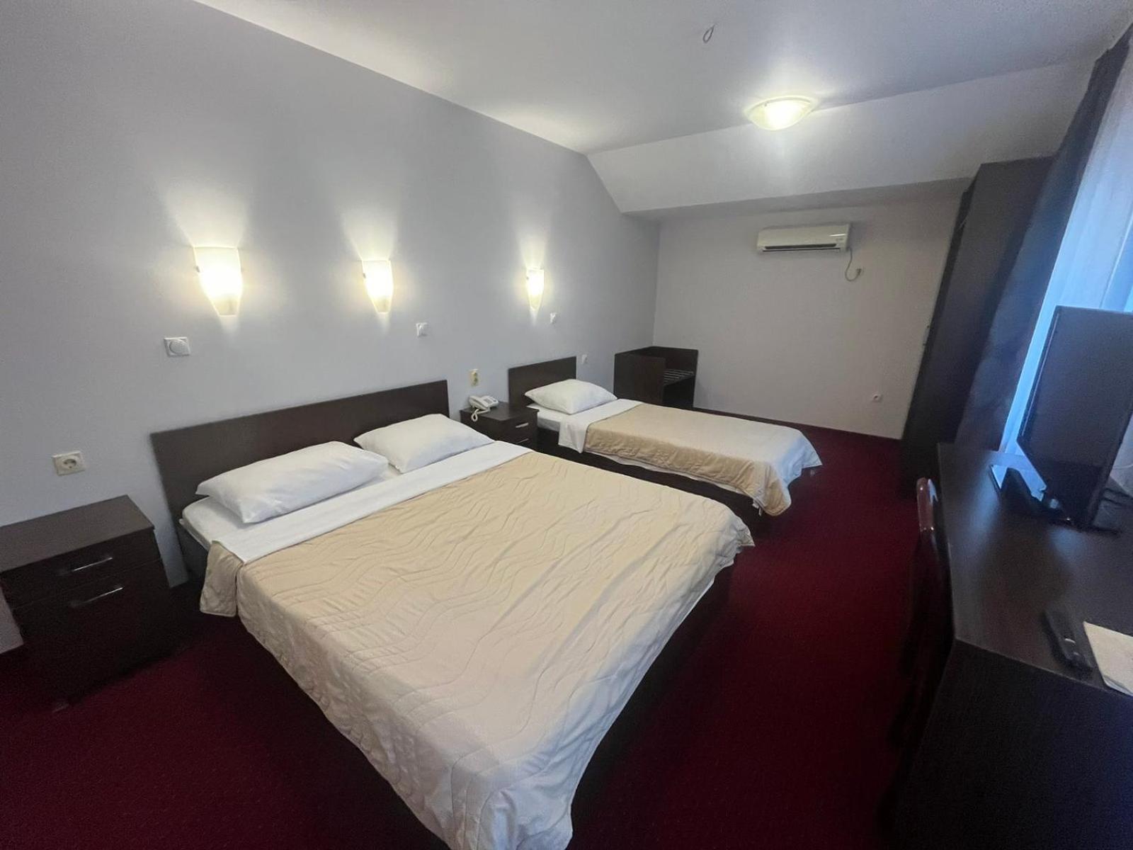 Hotel Elegance Belgrad Exterior foto